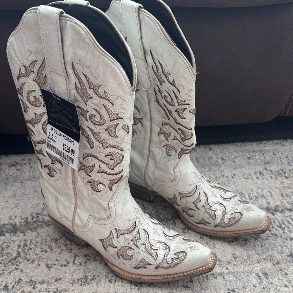 J.B. Dillon Cream and Brown Embroidered Heeled Boots